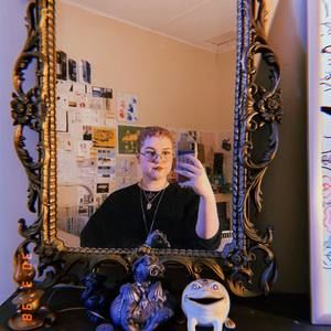 Meet your Posher, Sasha